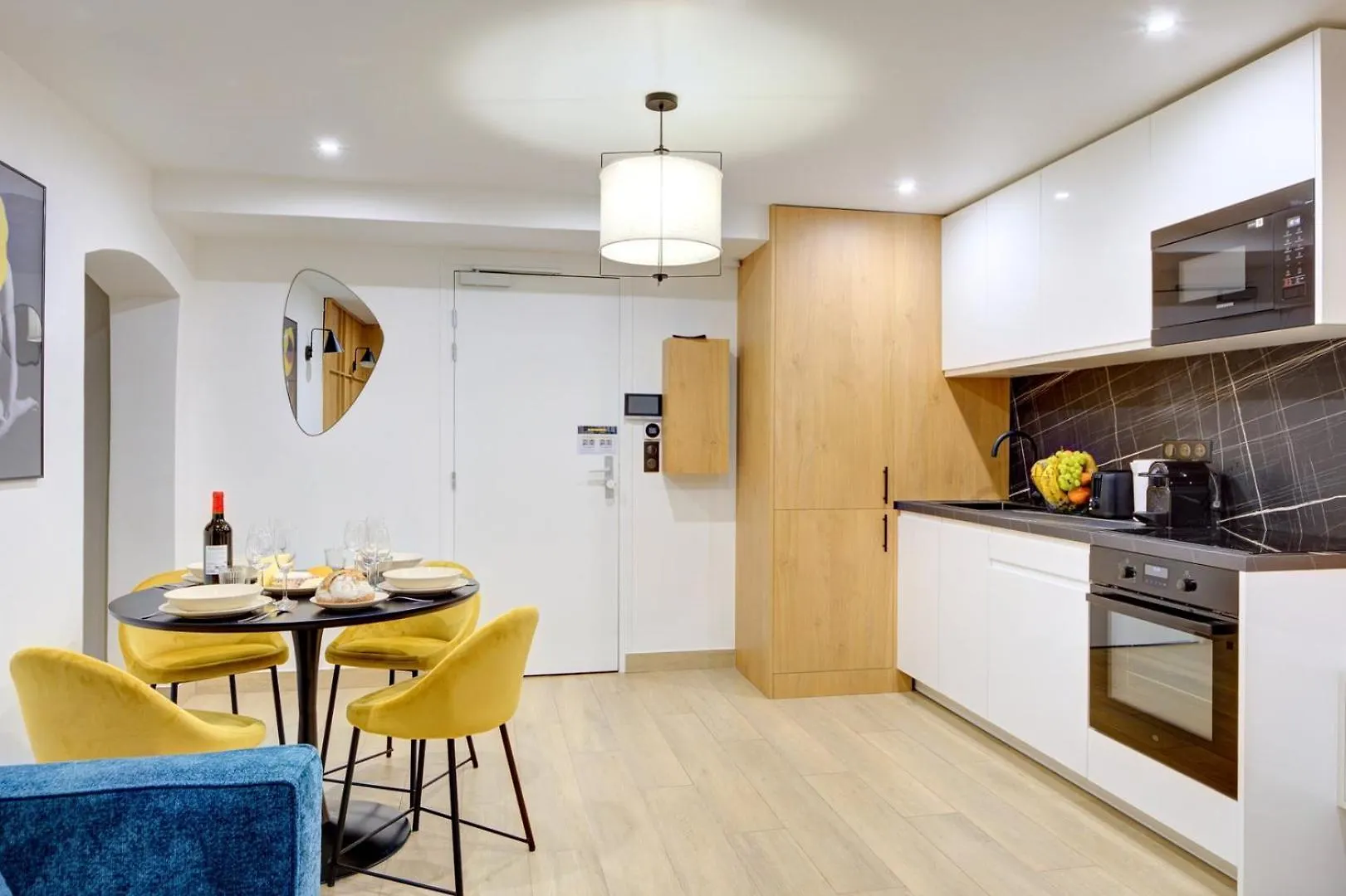 Апартаменты Bluestay 286 - Cozy Appartement A Париж Франция