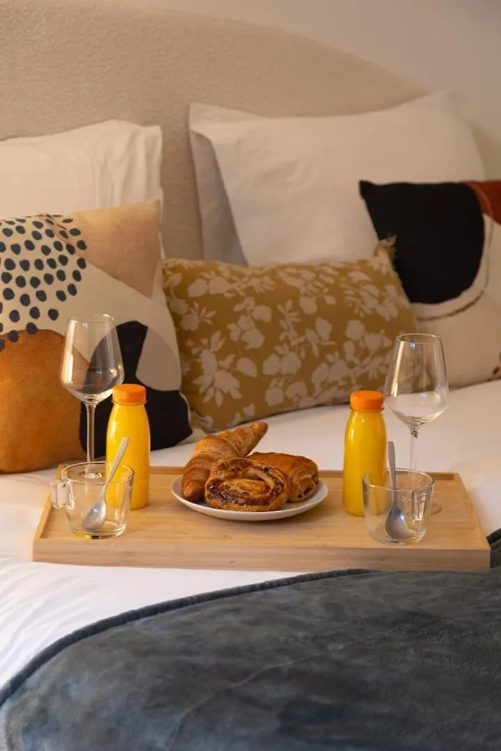 Bluestay 286 - Cozy Appartement A Paris Apartment